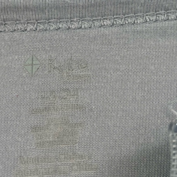 Kyte Baby Grey Zip-Up Footie Size 18-24 months - Picture 3 of 4